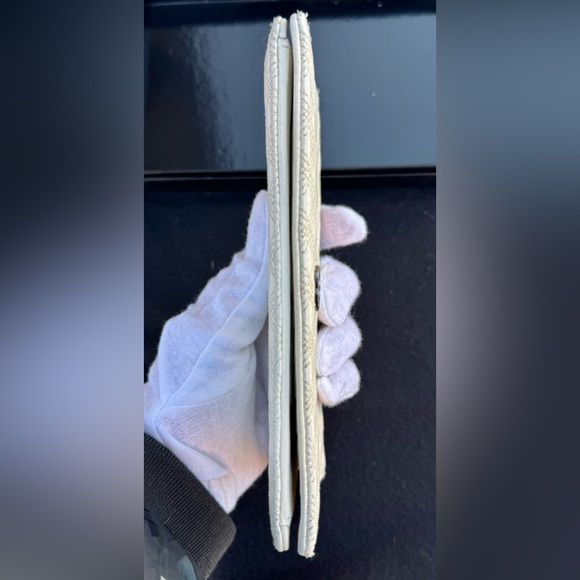 Chanel Diamond Stitch Quilted Wallet White Silver with Holo, Card and box - Picture 12 of 14